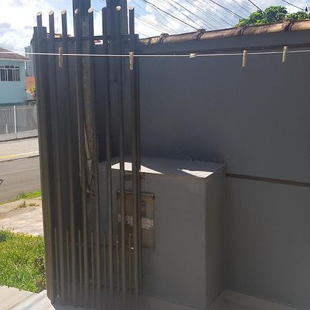 Casa No Centro De Foz! Ar-Condicionado, Smart Tv, Wi-Fi, Cozinha, Ventilador E 4 Camas Apartment Фос ду Игуасу Екстериор снимка