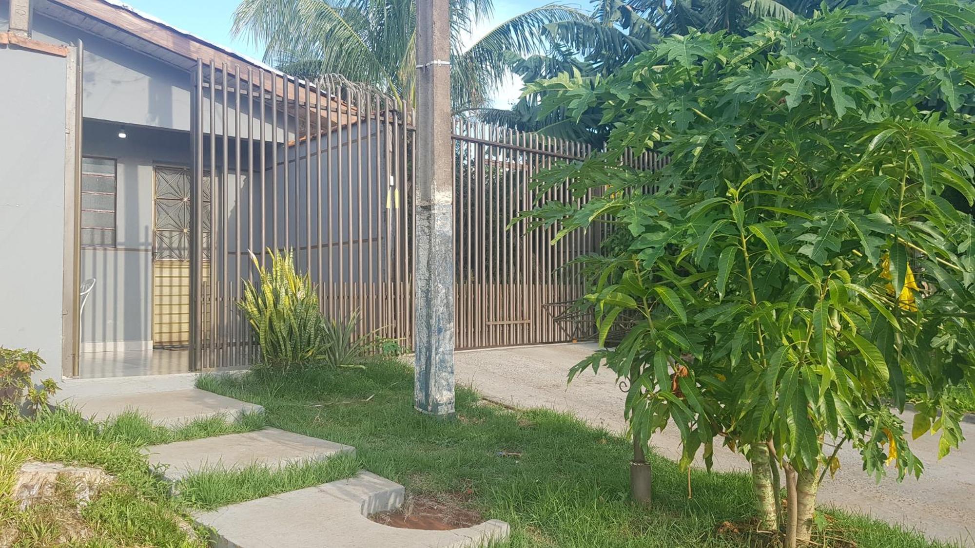 Casa No Centro De Foz! Ar-Condicionado, Smart Tv, Wi-Fi, Cozinha, Ventilador E 4 Camas Apartment Фос ду Игуасу Екстериор снимка