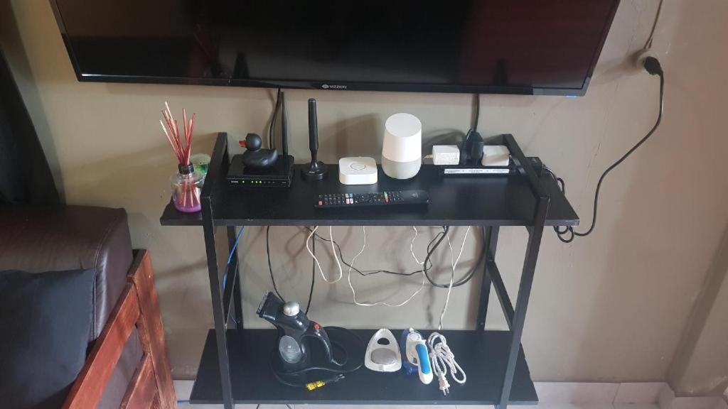 Casa No Centro De Foz! Ar-Condicionado, Smart Tv, Wi-Fi, Cozinha, Ventilador E 4 Camas Apartment Фос ду Игуасу Екстериор снимка